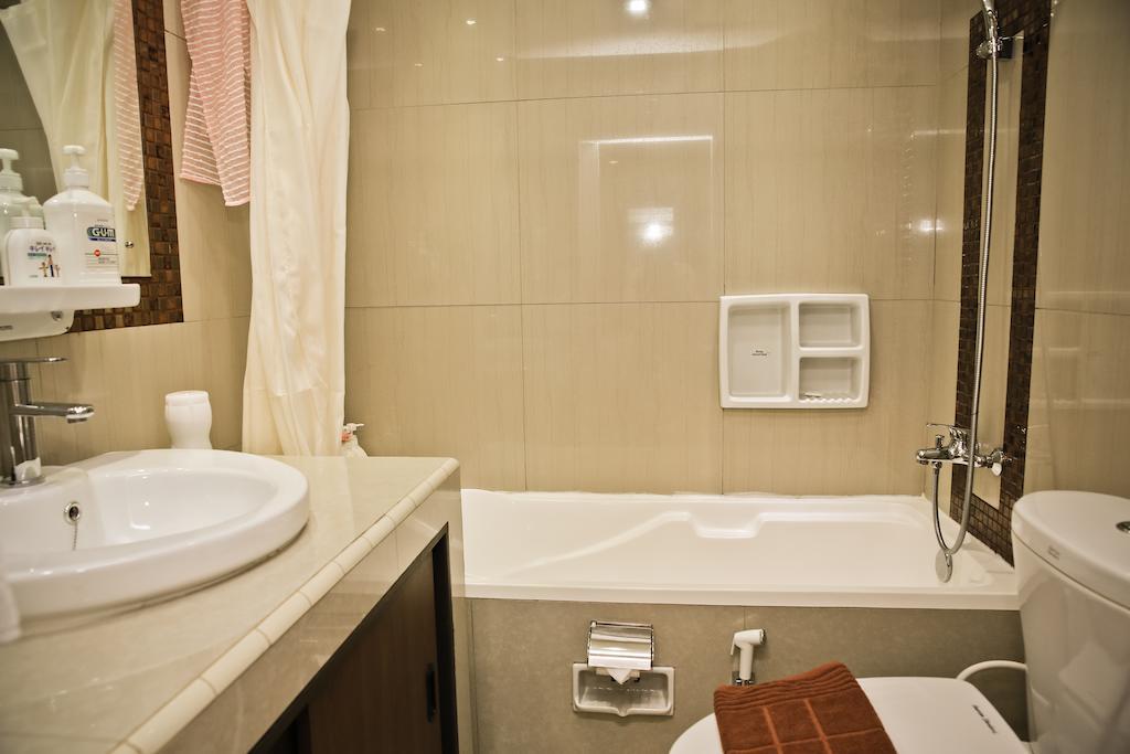 Kyo Serviced Apartment Jakarta Cilandak  エクステリア 写真