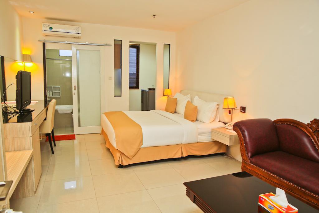 Kyo Serviced Apartment Jakarta Cilandak  エクステリア 写真