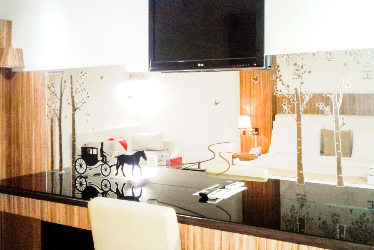 Kyo Serviced Apartment Jakarta Cilandak  エクステリア 写真