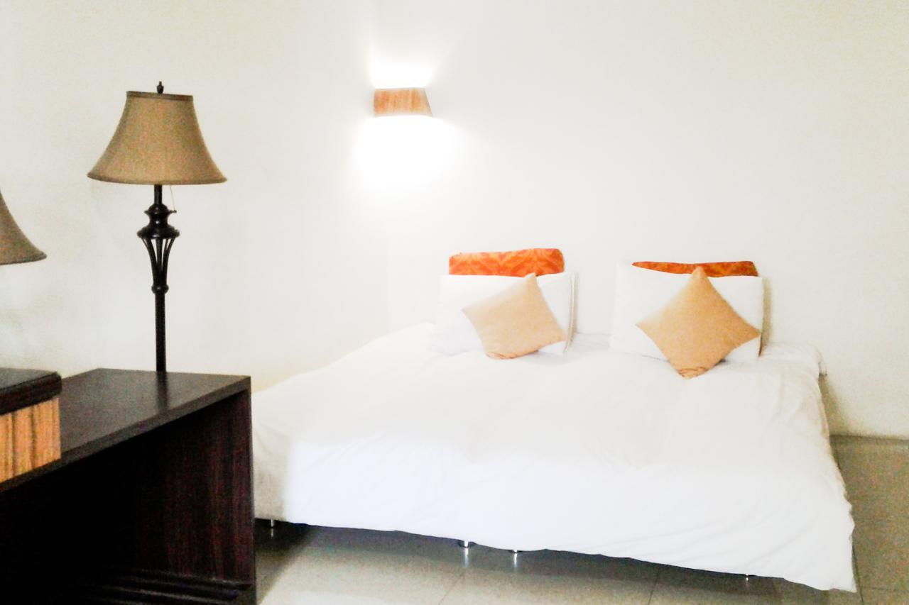 Kyo Serviced Apartment Jakarta Cilandak  エクステリア 写真